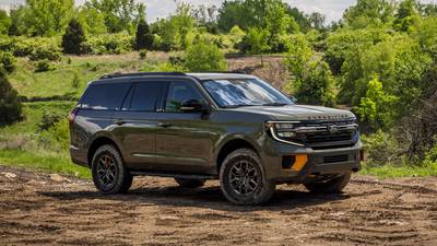 Comparing big SUVs: Ford Expedition vs. GMC Yukon 