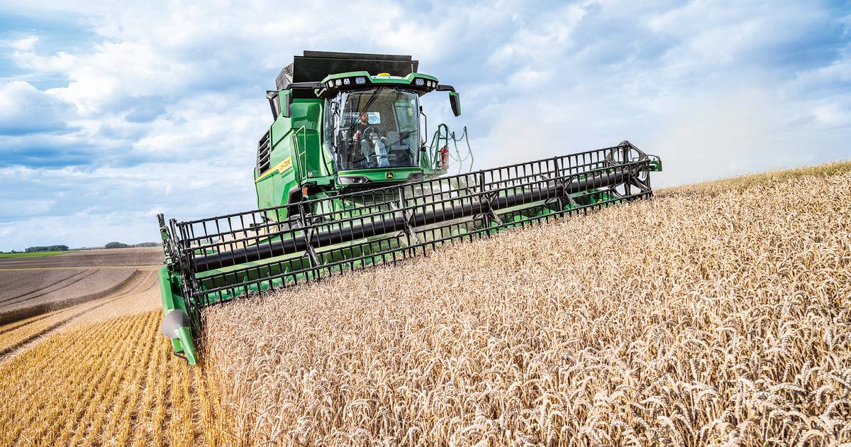 John Deere introduces new T6 800 walker combine – AgriNews