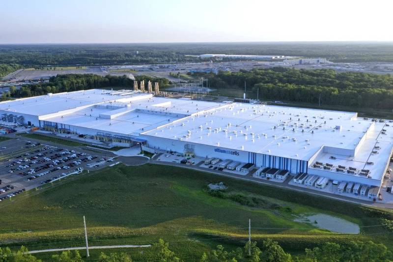 General Motors has had trouble with machinery that stacks battery cells into modules at its Ultium Cells battery plant near Warren, Ohio, a joint venture with LG Energy Solution of Korea.