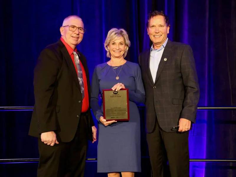 Maschhoffs, Carney inducted into NPCC Hall of Fame