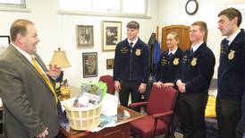FFA alumnus, senator shares stories