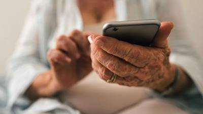Senior News Line: Scam messages on cellphones