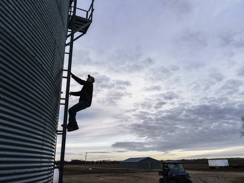 Grain storage capacity growth stagnant
