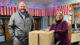 Country Financial representatives donate meals to Bureau County Senior Center