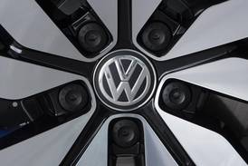 Volkswagen to build electric vehicle battery plant in Canada