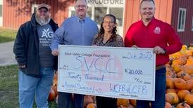 Farm Bureaus raise $20,000 for ag program at Sauk Valley Community College