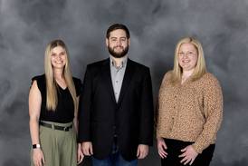 Veterinary students selected for IFB loan program