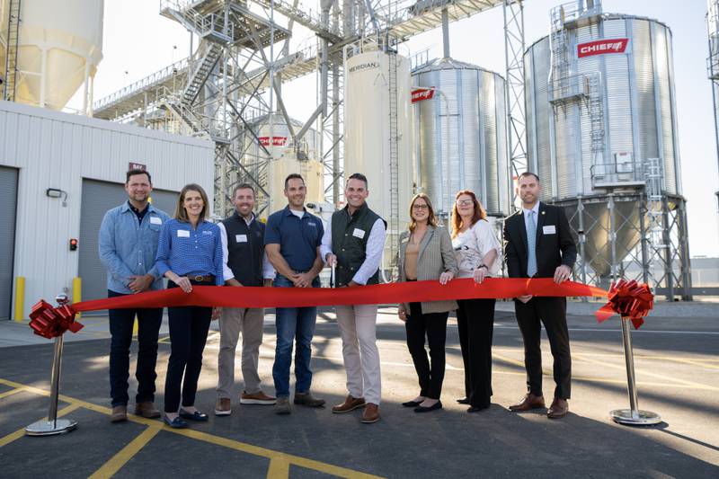 A ribbon cutting ceremony is held at Anchor Ingredients in Richmond, Indiana. The facility was completed within 12 months and commissioned on schedule, thanks to the dedication of Anchor’s project partners and contractors.