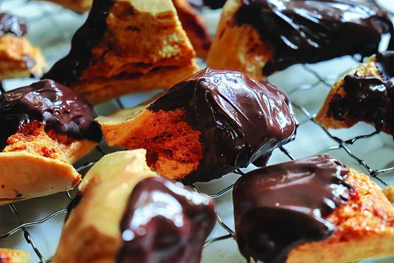 Crunchy, golden honeycomb candy looks fancy, but comes together in minutes.