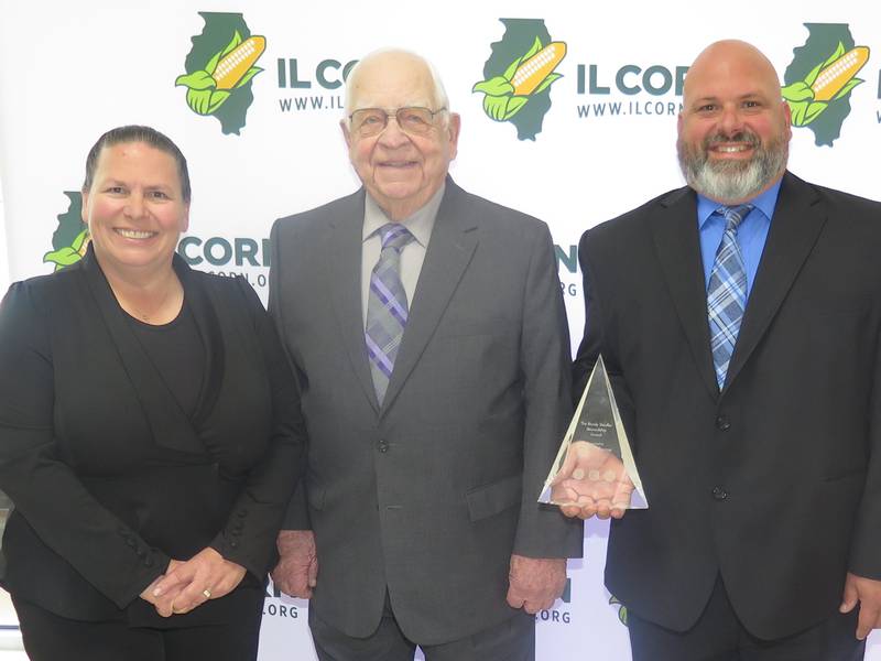 Stauffer Stewardship Award presented to Whalen Farms