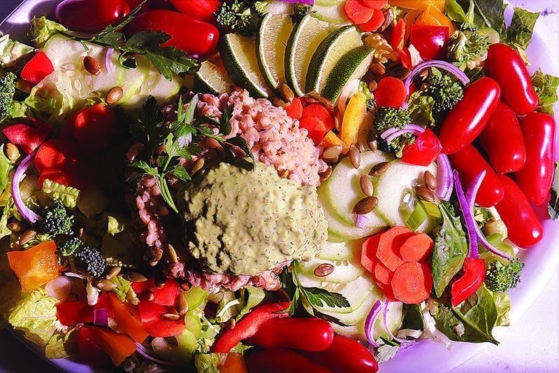 This Green Goddess Grain Bowl is the ultimate meal prep hero.