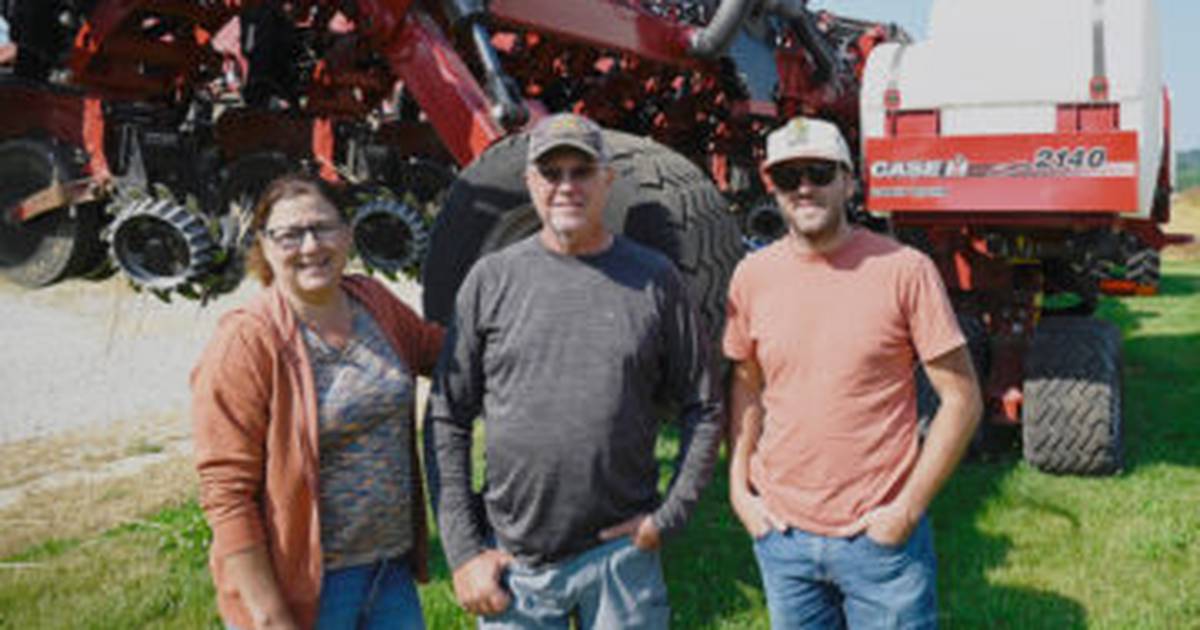 Calendar: Purdue Farm Management Tour AgriNews
