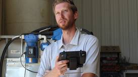 Foliar feeding: Microbes utilized to boost yields