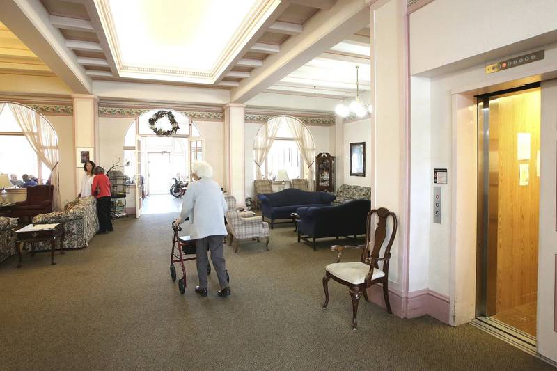 Choosing a nursing home can be daunting and time-consuming. Experts say you should break it down, beginning with deciding whether a nursing home is the right fit, or whether this is the right time. Seniors may be better off with home-based or community-based care, housekeeping or meal services or adult day programs, for instance.
