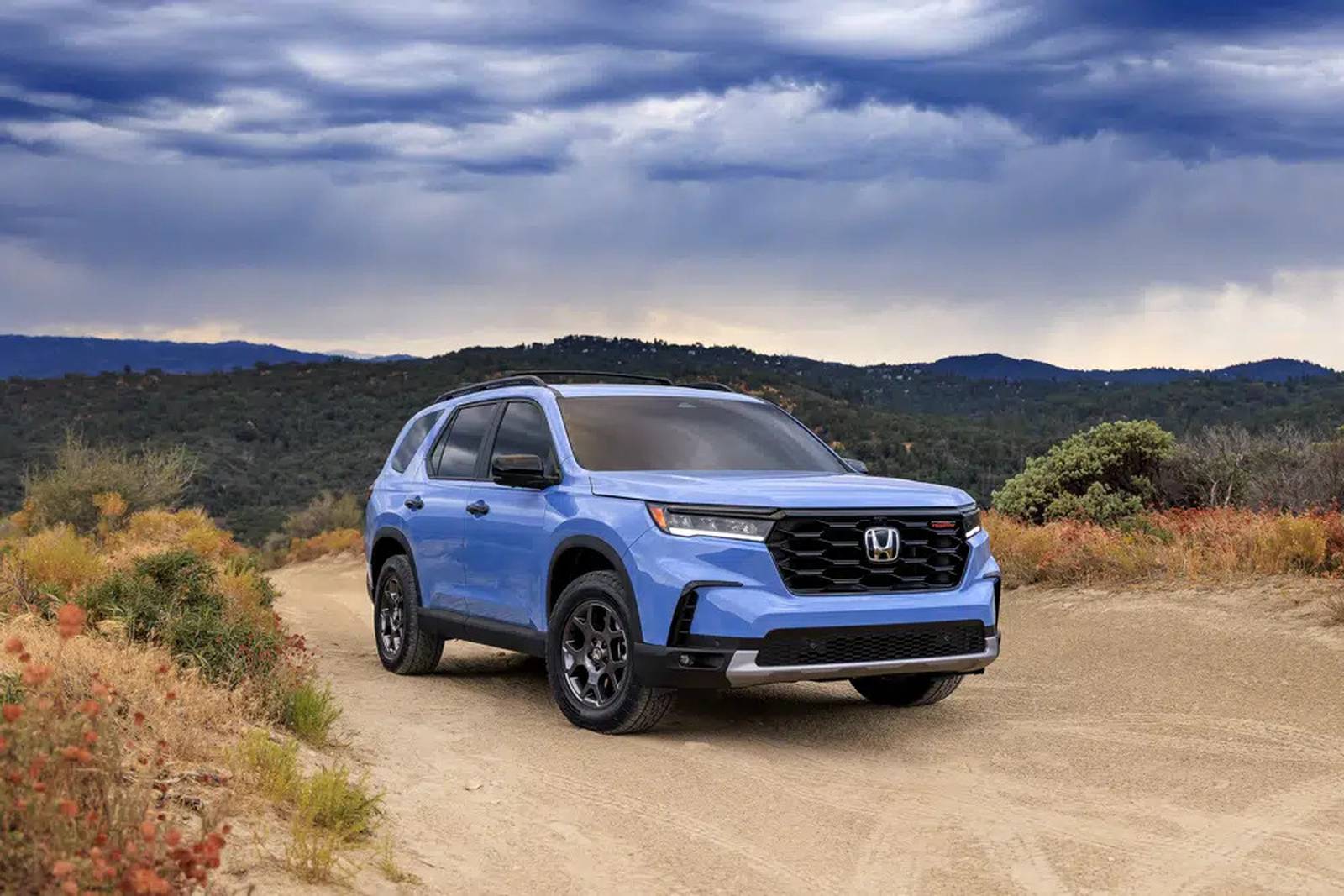 Edmunds compares Honda Pilot vs. Hyundai Palisade AgriNews