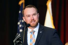 Kade Hill named Illinois Farm Bureau Young Leader Discussion Meet winner