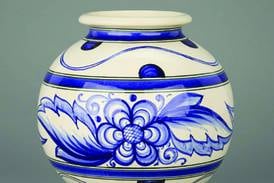 Antiques & Collecting: Weller Pottery