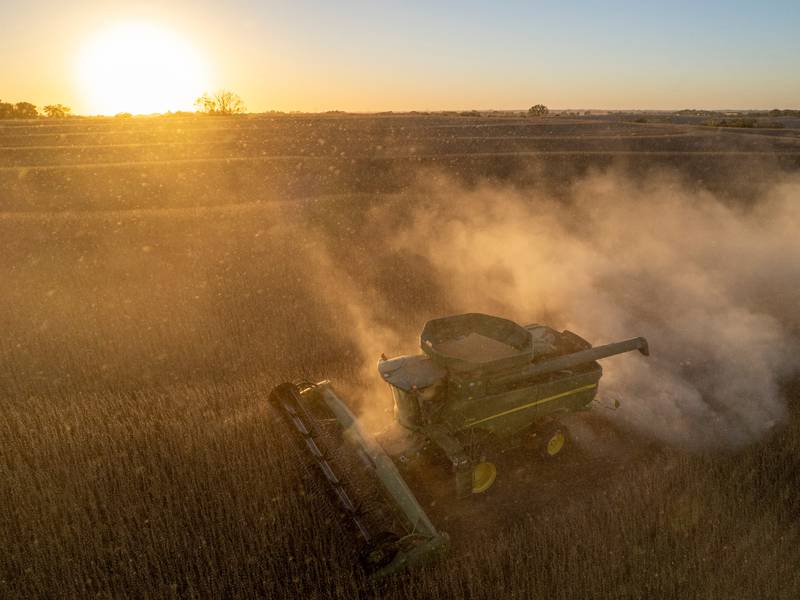 American farmers welcome China’s promise to buy soybeans, but the deal doesn’t solve everything