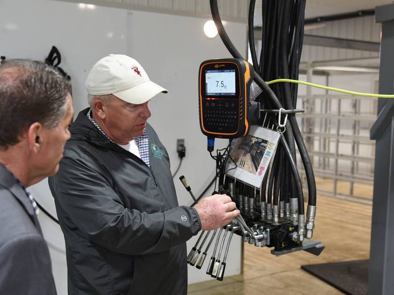 ISDA director visits dairy, animal clinic