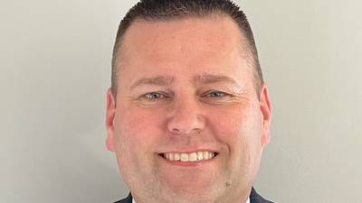 Bill allows continuing education for pesticide applicator licenses