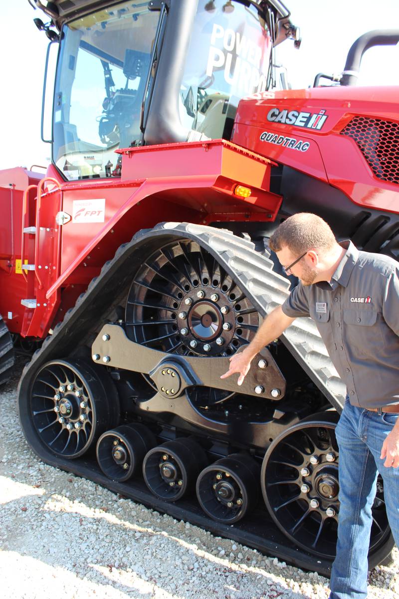 Tom Curley talks about the new heavy-duty undercarriage of the Case IH Steiger 715 Quadtrac which is the largest tractor built by the company. This is a purposeful built track system designed for the added horsepower.