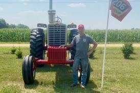 60th birthday of IH 1206 tractors to be celebrated