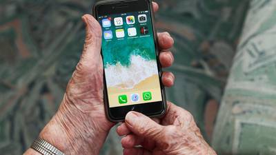 Senior News Line: Finding the cellphone that’s right for you