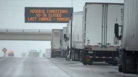 EPA to tighten nitrogen oxide limits for new heavy trucks