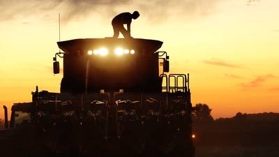 The AgriNews AgriMinute podcast: Farmers face mounting losses