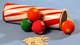 Donna’s Day: Turn household items into juggling balls