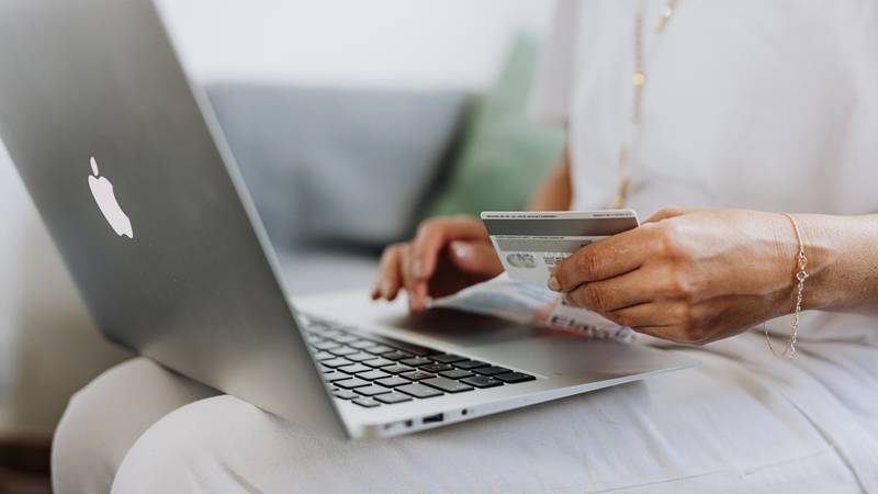 Online shopping for seniors can be frustrating. It just takes a little patience and persistence.