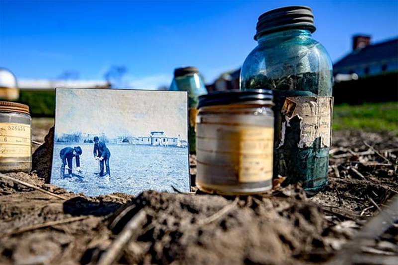 A University of Illinois soil science team is looking to re-sample locations represented in a 120-year-old soil archive.