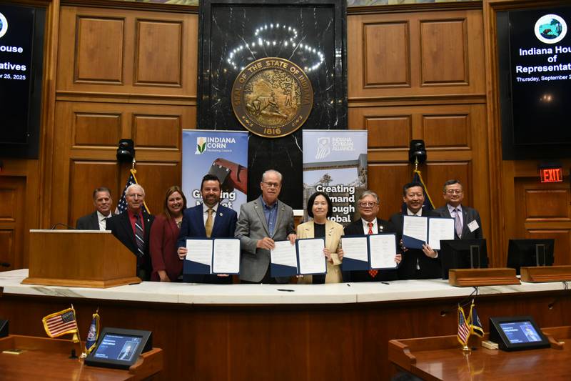 A Taiwanese delegation signs letters of intent with Indiana on Sept. 25 to purchase corn and soybeans. Pictured are: ISDA Director Don Lamb (from left); ICMC President Tim Gauck; ISA Chair Denise Scarborough; Lt. Gov. Micah Beckwith; Gov. Mike Braun; Taiwan Deputy Minister of Agriculture Wen-Jane Tu; Chairman Yau-Kuen Hung, Taiwan Vegetable Oil Manufacturers Association; Executive Director Chieh Yang, Tiawan Feed Industry Association; and Director General Dennis Yen-Feng Lei, Taipei Economic and Cultural Office in Chicago.
