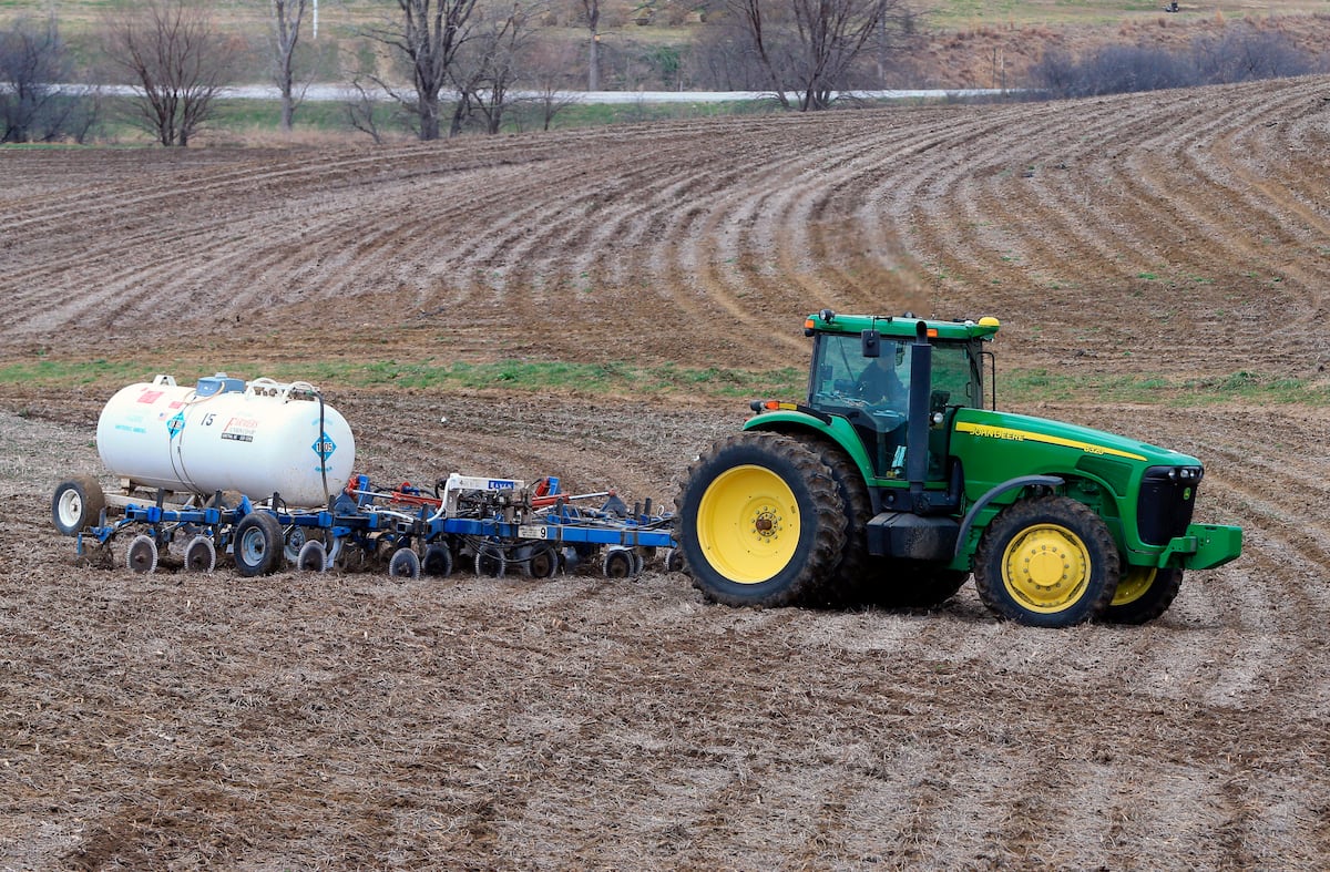 Middle East, Ukraine wars hit global fertilizer costs