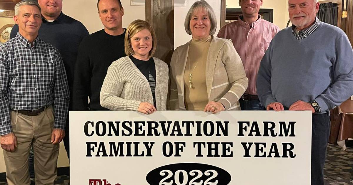 Isermann family of Streator named 2022 Farm Family of the Year AgriNews