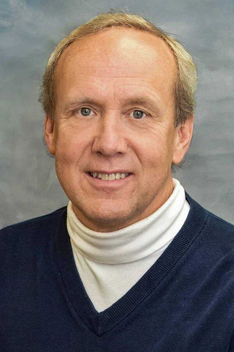 Kevin Brooks